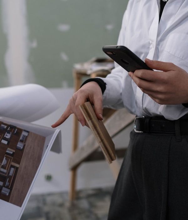 Professional renovation consultation and planning